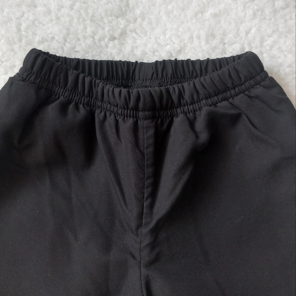 2 piece set Little Girls Size 2T - Picture 9 of 10